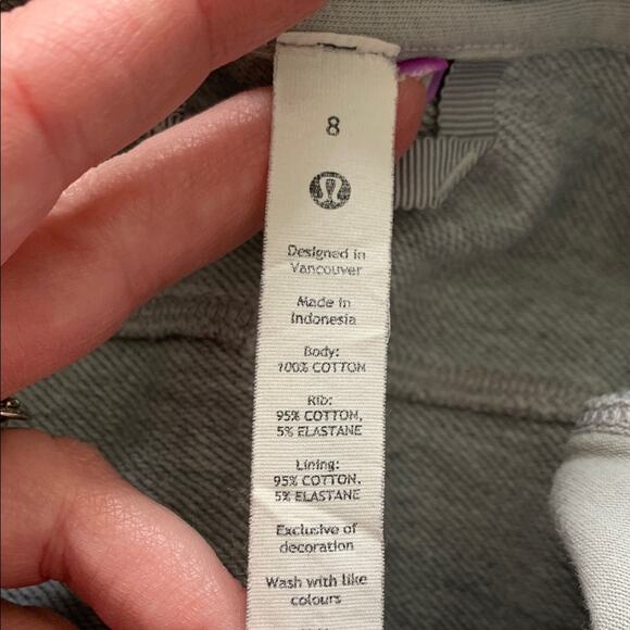 Lululemon Women's Perfectly Oversized Hoodie Heathered in Core Light Grey - Picture 8 of 9